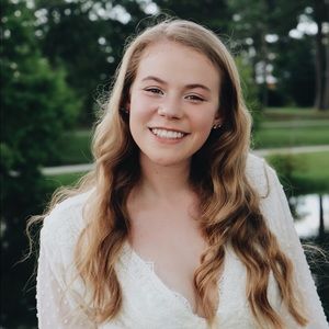 Meet your Posher, Madison